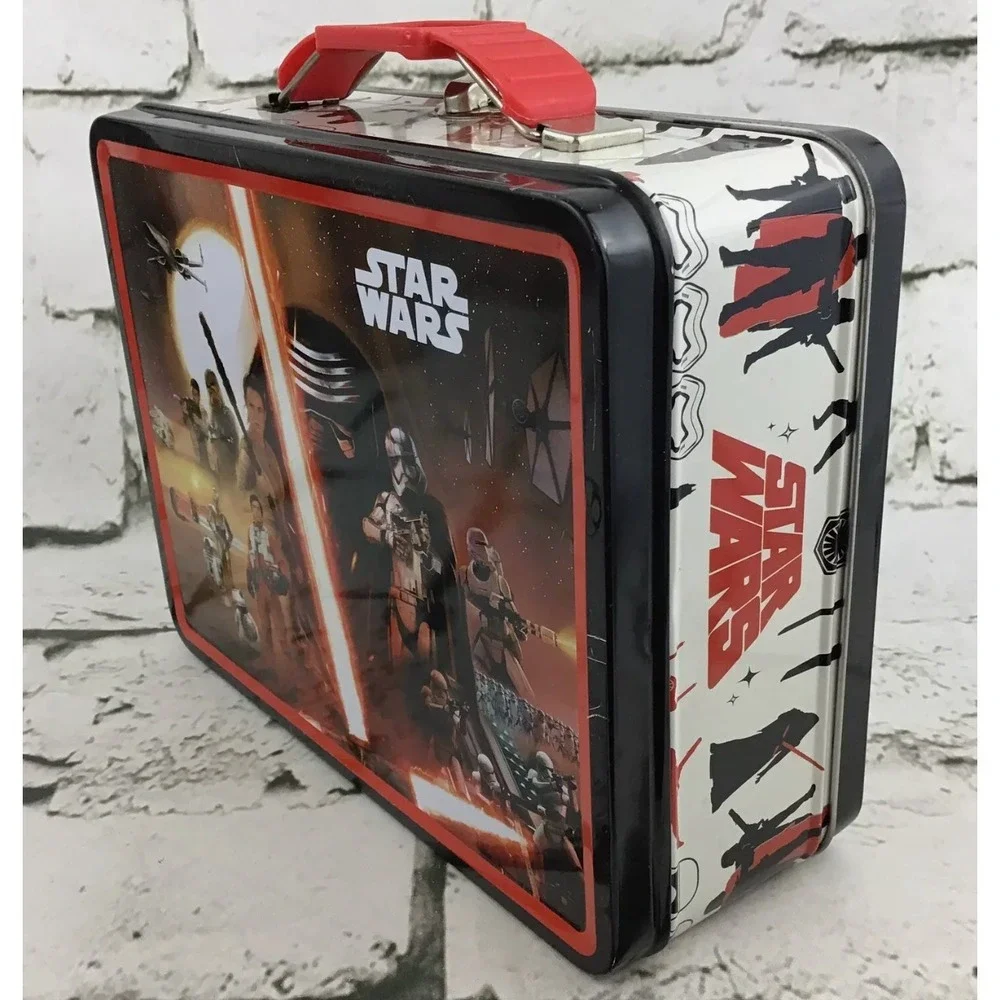 Star Wars Lunch Box Lot of 2 The Force‎ Awakens and Darth Vader